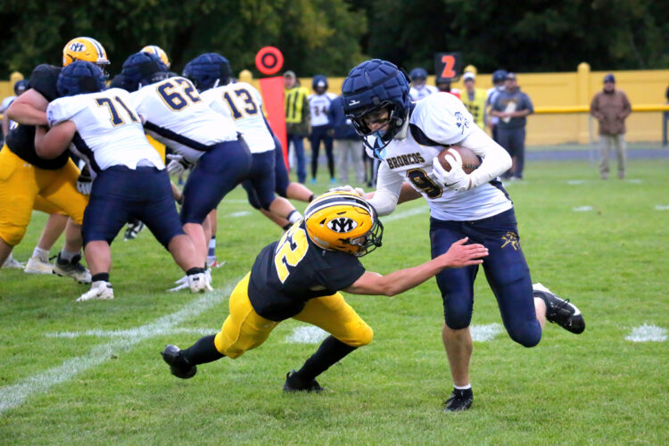 Esky, Pickford top UP football polls